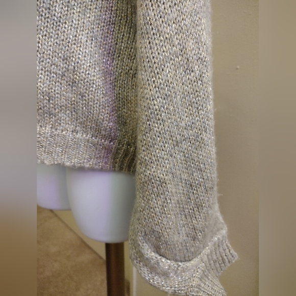 BB Dakota Steve Madden Long Sleeve Sweater - Picture 7 of 9